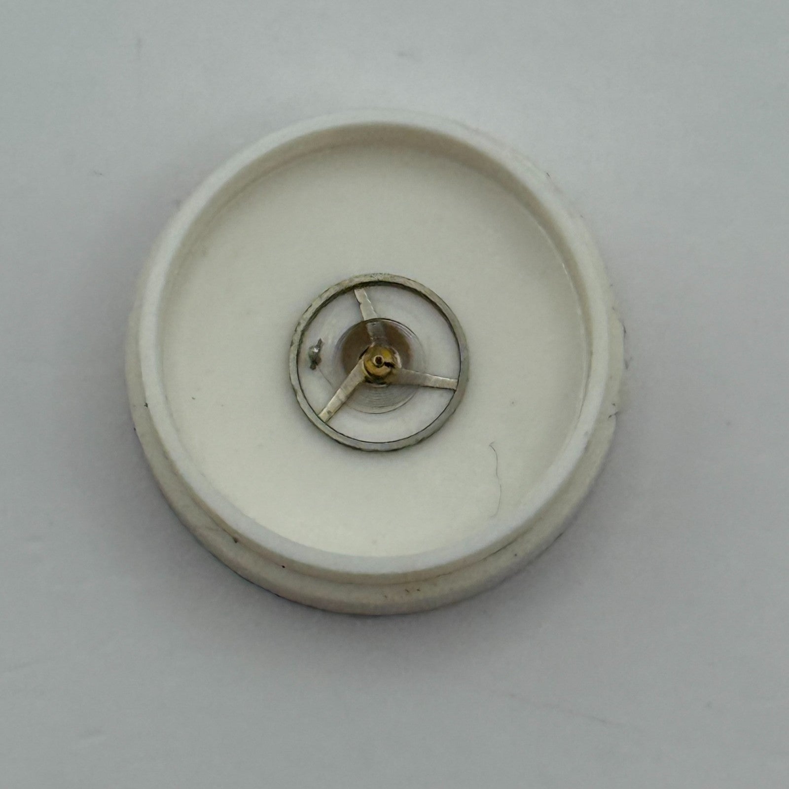 FHF 57 Balance Wheel Complete And Spring 6¾''' Inca 1612 M Watch Movement Parts 
