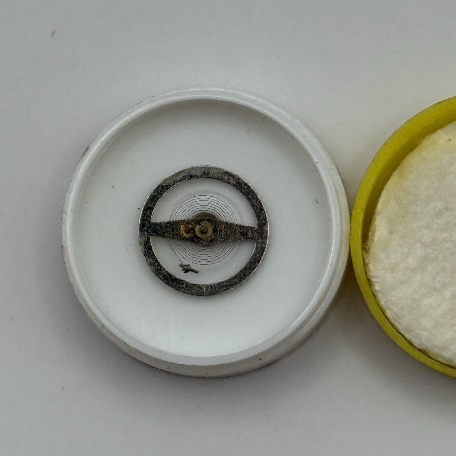 Lorsa 651 652  Balance Wheel Complete And Spring 612 Watch Movement Parts NOS