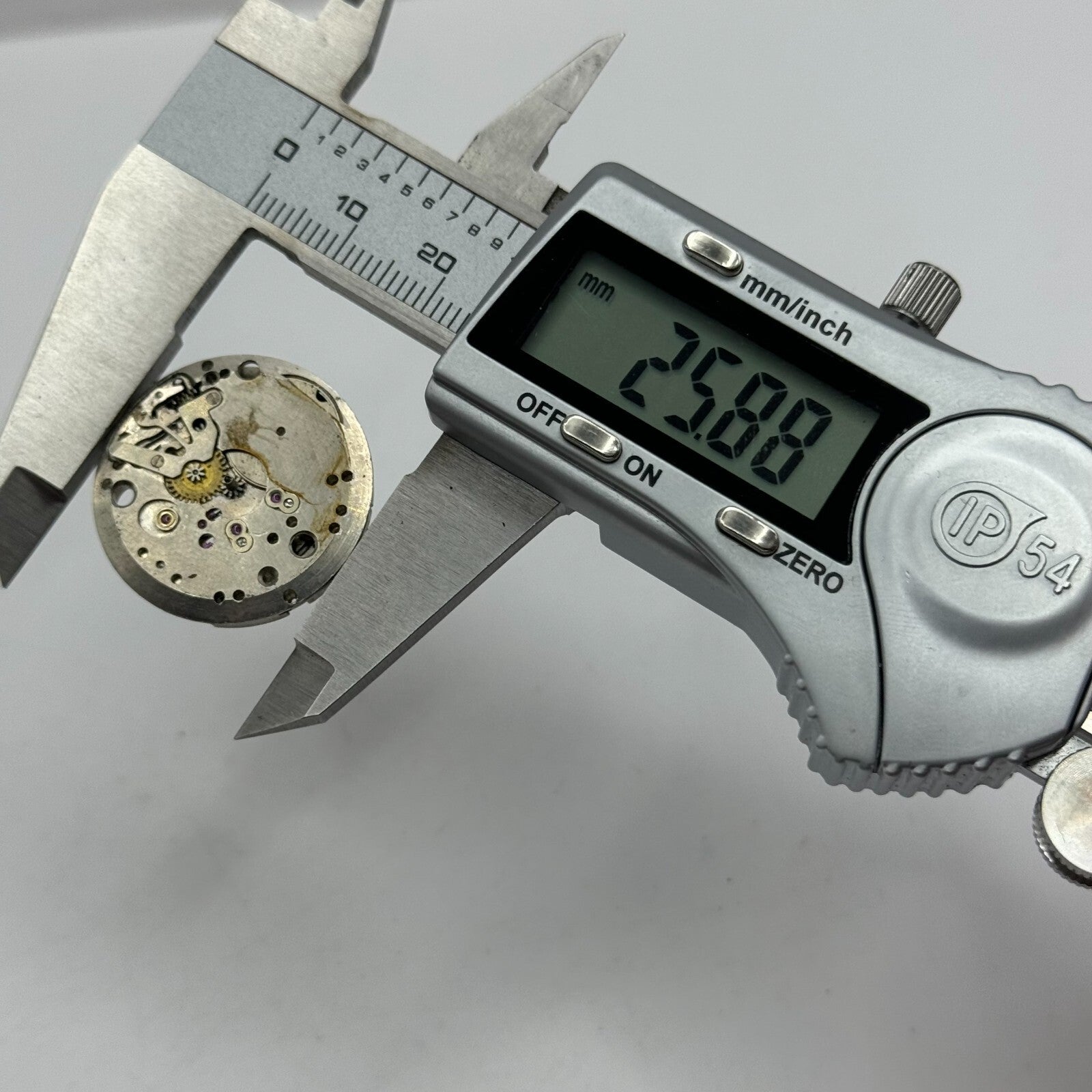 25.8mm Yeoman Mens HB Hermann Becker 1161 Manual Wind Watch Movement PARTS SPARE