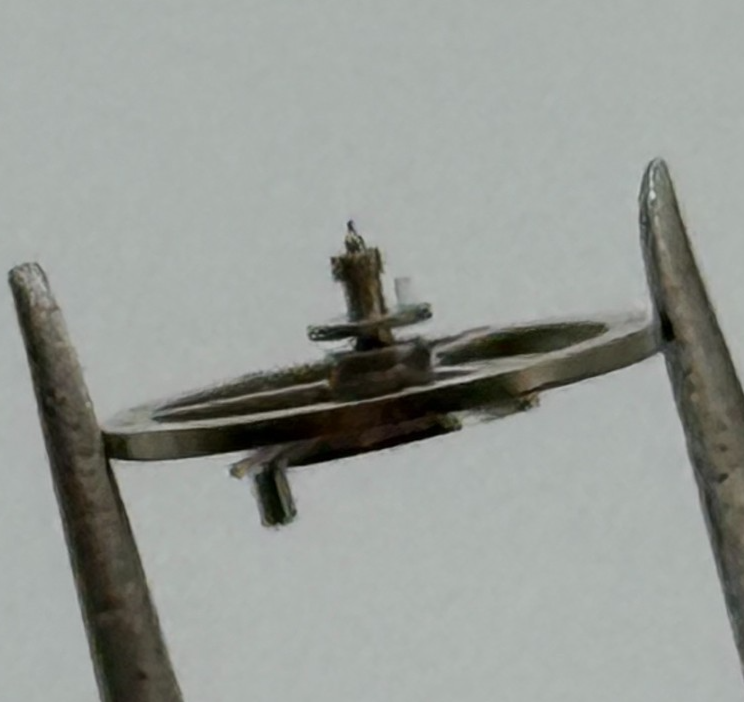 EB 1612 Balance Wheel Complete And Spring  6¾-8’’’ 950 Watch Movement Parts NOS