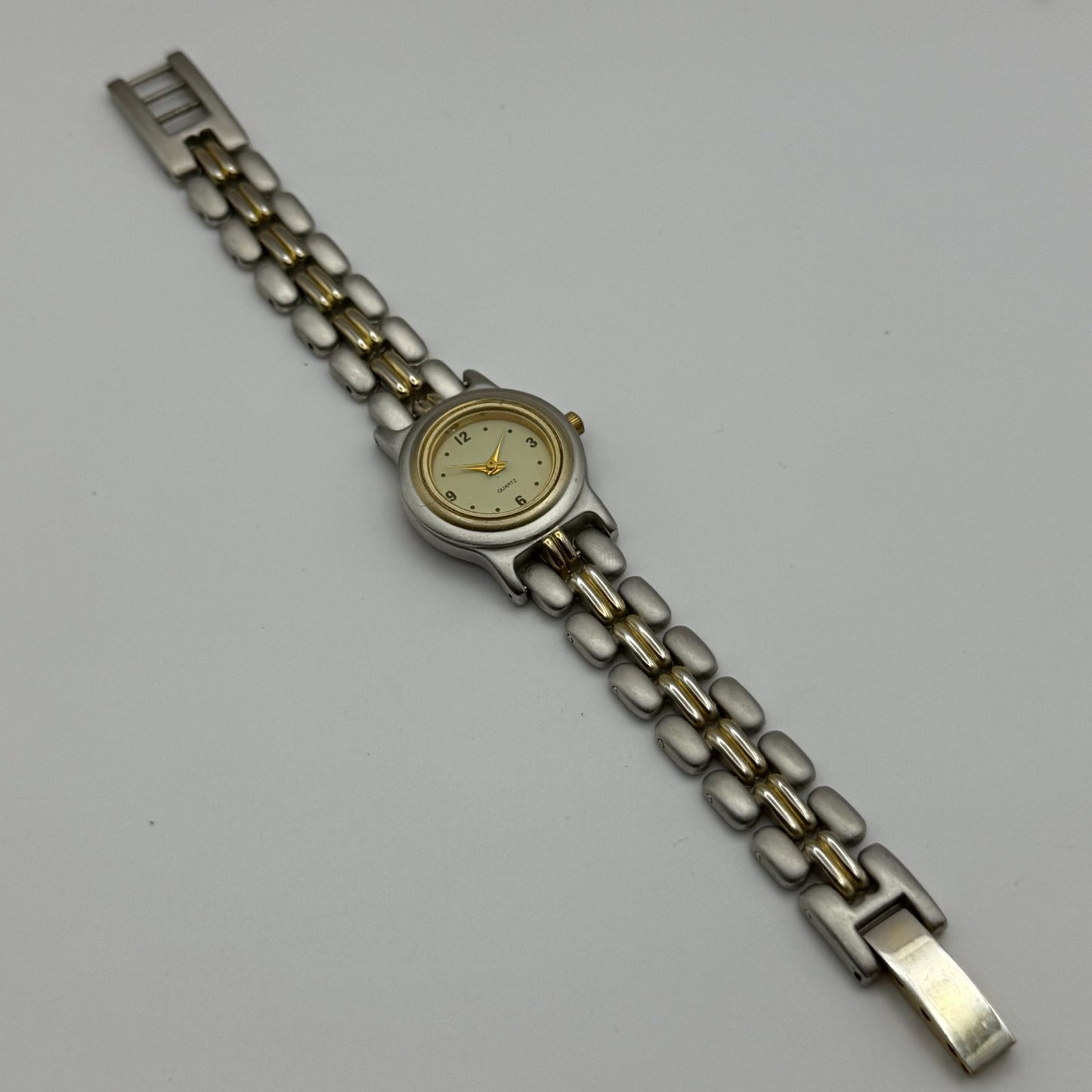 25mm Working Ladies Yves Rocher Two Tone Quartz Bracelet Watch 6.5 Inches