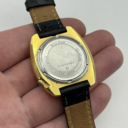 37mm Mens Bulova Accutron 2181F Date Dial Swiss Quartz Vintage Watch TO RESTORE