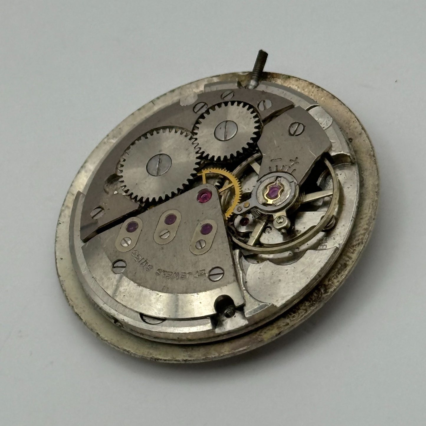 Avia ETA 2391 Watch Movement Manual Wind Vintage Swiss 17 Jewels Parts 25.7mm