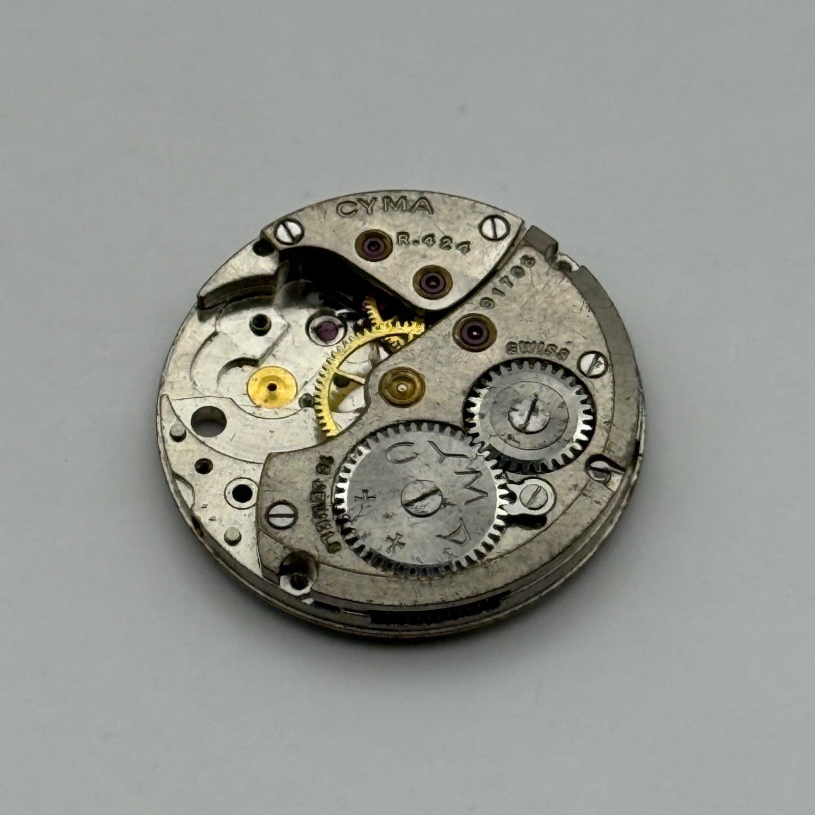 Cyma R.424 Watch Movement Manual Wind Vintage Swiss Incomplete Parts 19.6mm