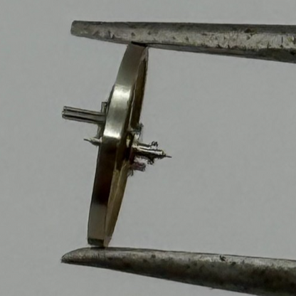 FEF 6620 Balance Wheel Complete And Spring 5½''' 1449 M Watch Movement Parts NOS