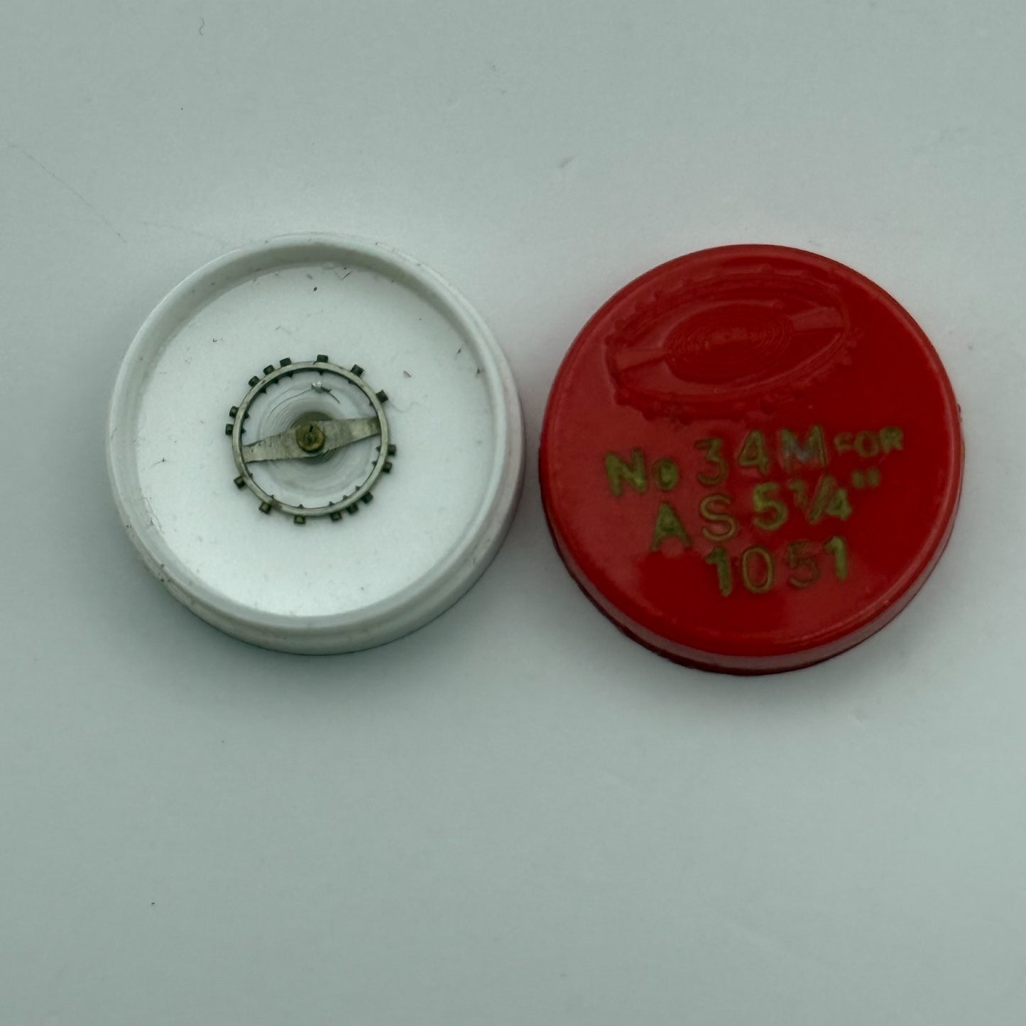 AS 1051 Balance Wheel Complete And Spring 5¼’’’ 34 M Watch Movement Parts NOS