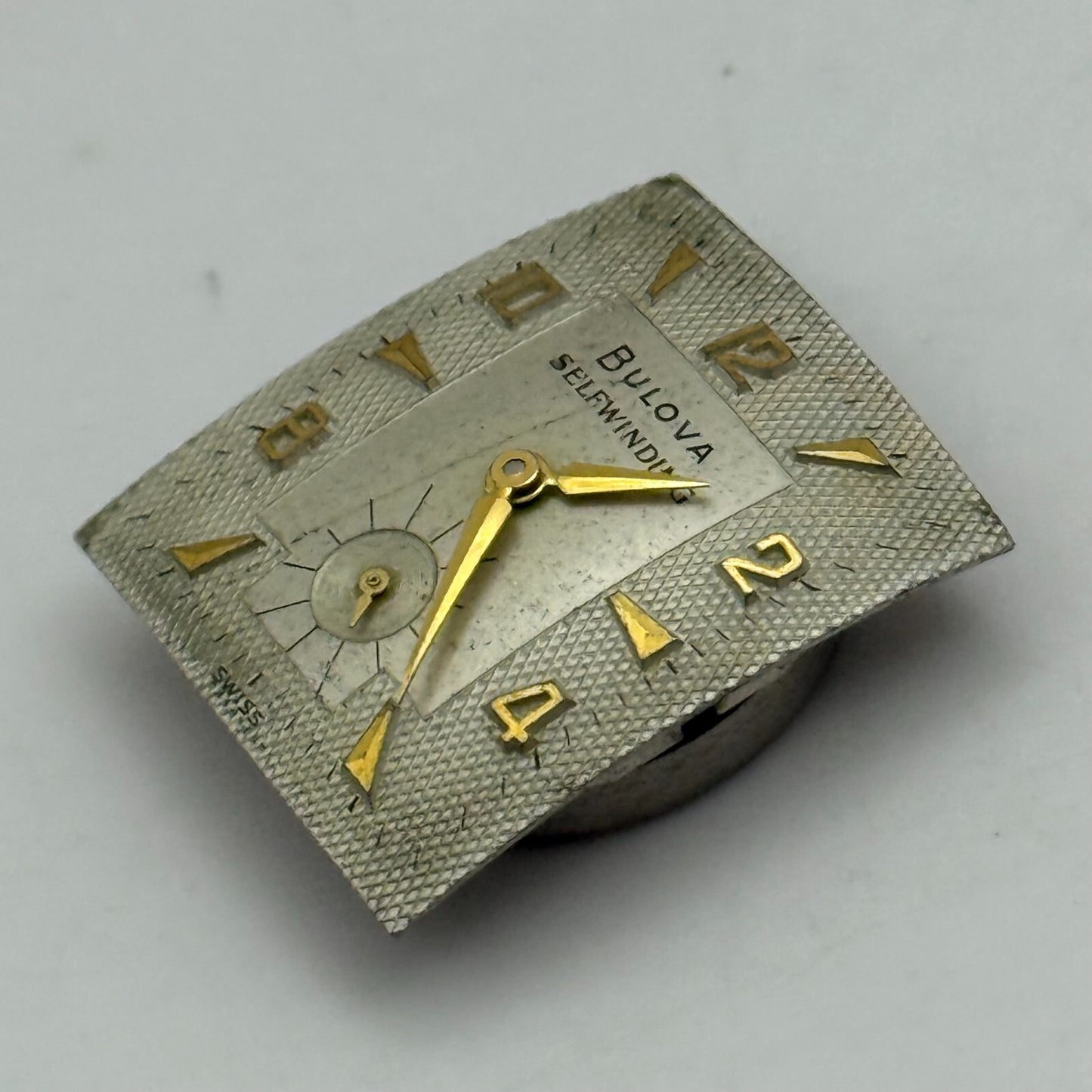 20.8mm Vintage Bulova 8BBA Good Balance Automatic Watch Movement PARTS REPAIR