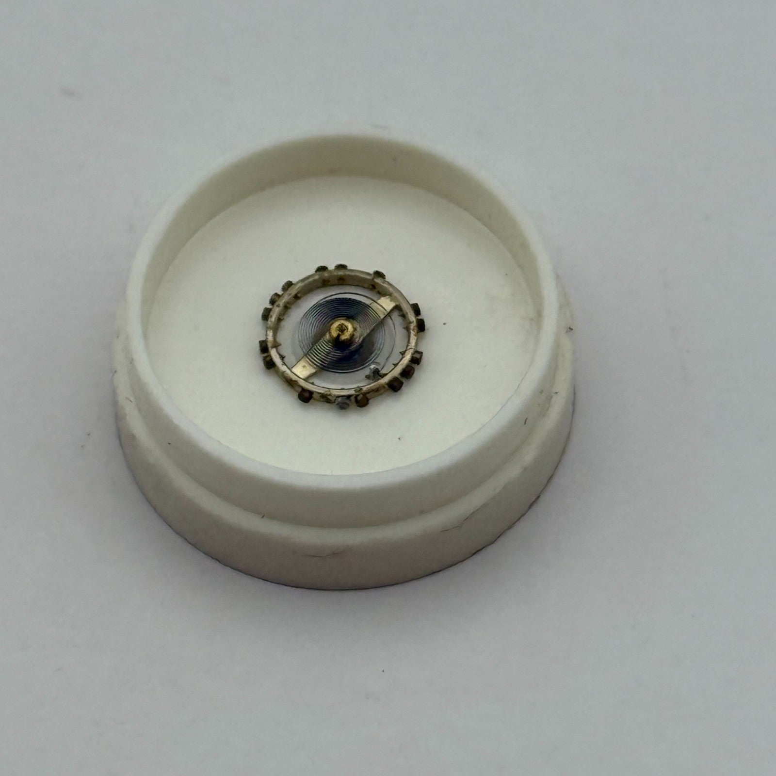 AS 976 1012 Balance Wheel Complete And Spring  532 M Watch Movement Parts NOS
