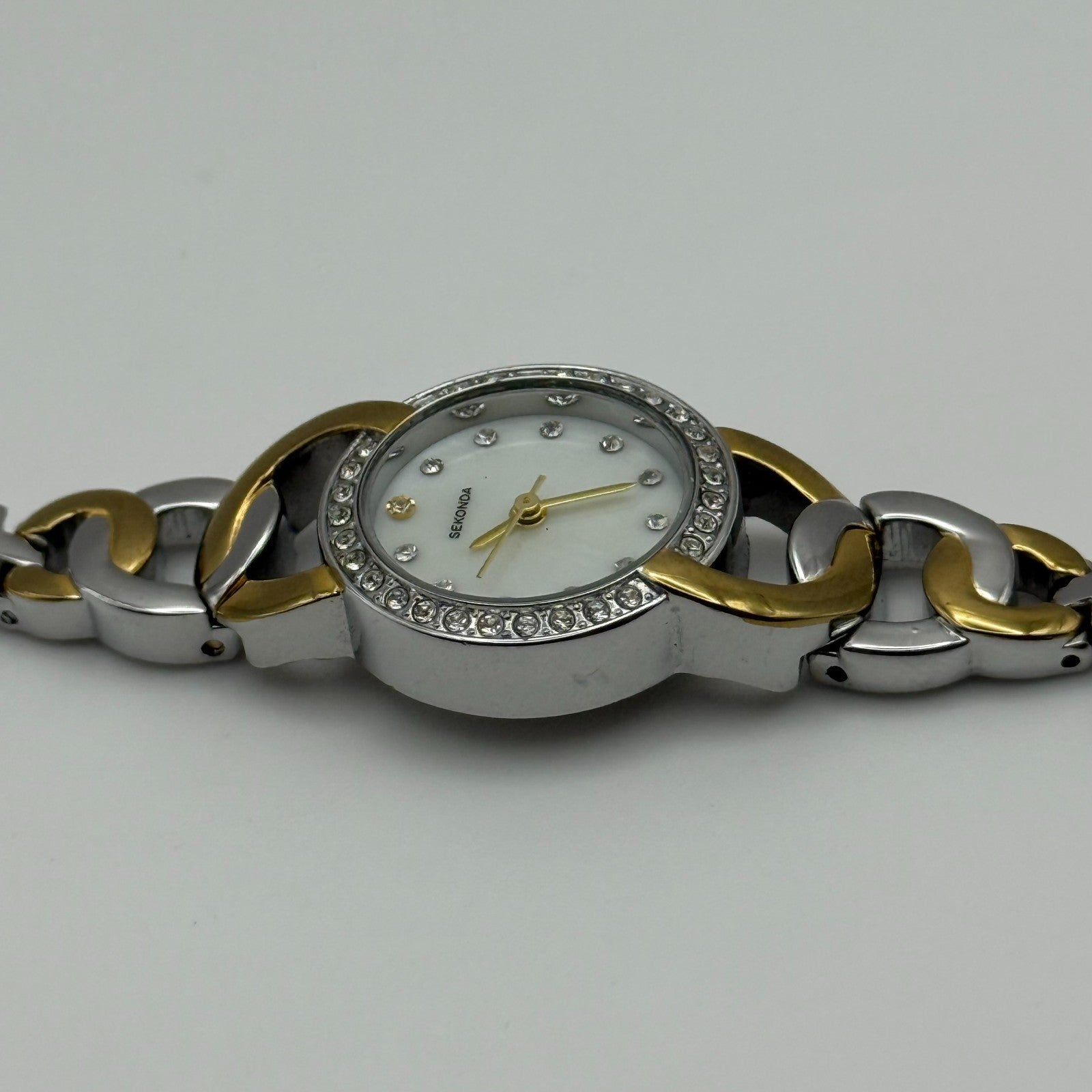 22mm Working Ladies Sekonda Two Tone Jewelled Quartz Japan Watch 6.25 Inches