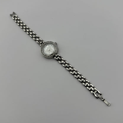 Avon Ladies Quartz Watch Mother of Pearl Dial Silver Tone Bracelet Working 21mm