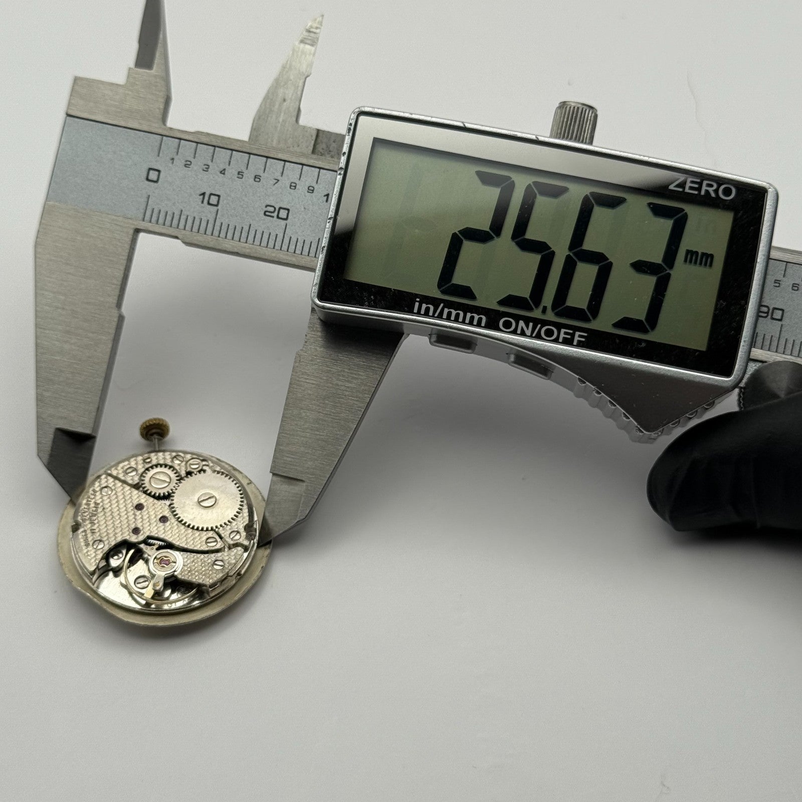 FHF ST 96 Watch Movement Astral Manual Wind Vintage Swiss Parts Repair 25.6mm