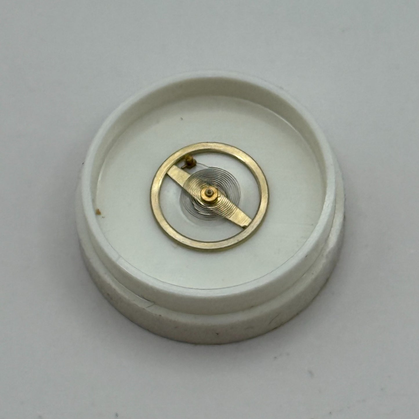 Amida 562 Balance Wheel Complete And Spring  8¾’’’ 874 Watch Movement Parts NOS