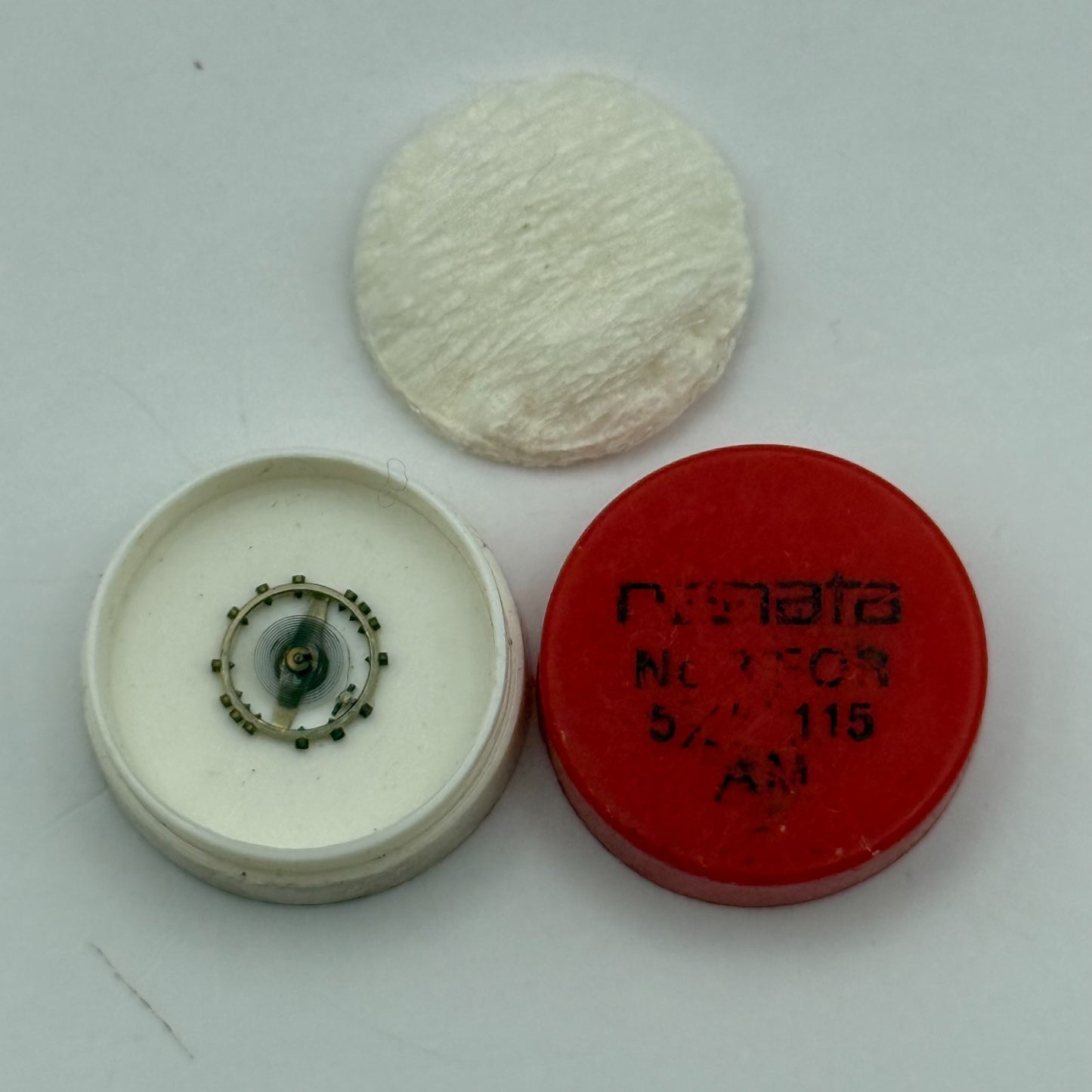 AM 115 Balance Wheel Complete And Spring 5 1/2’’’ Renata Watch Movement Parts