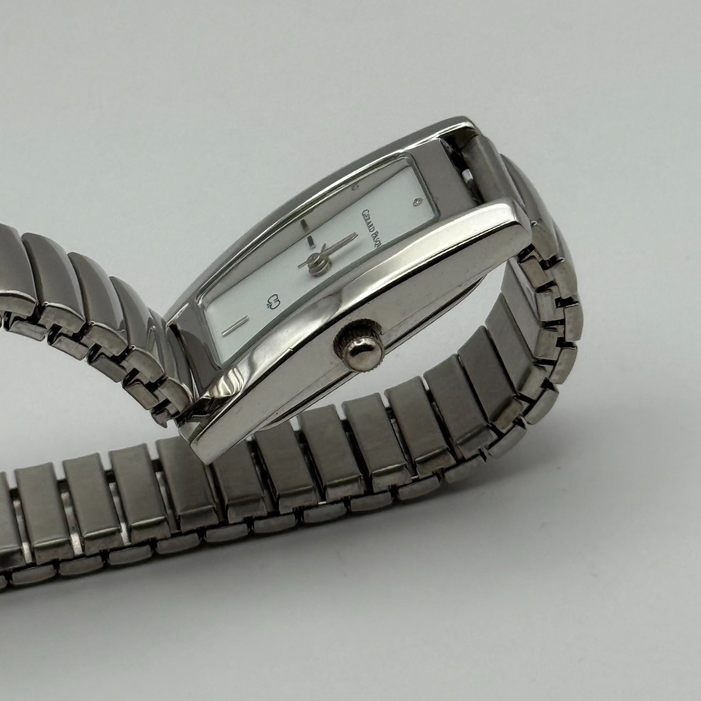 Gerard Pasquier Ladies Quartz Watch Silver Tone Expandable Band Working 19mm