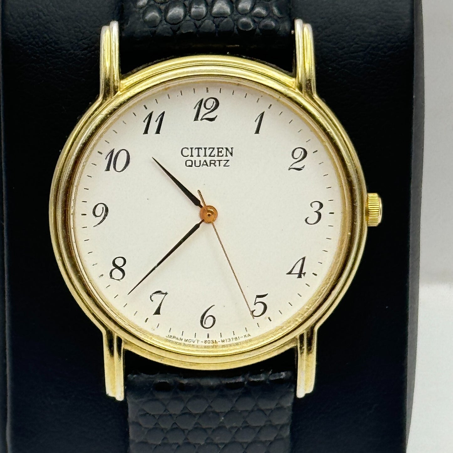 33mm Working Citizen 6031-S018161 White Dial Quartz Watch New Battery 8.5 Inches