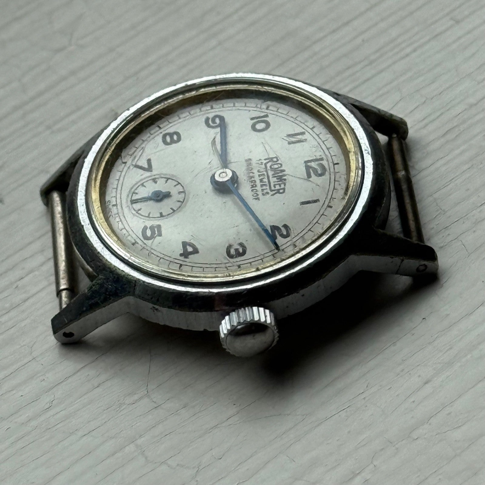 Vintage Roamer Shockproof Watch Brevete 215999 180459 Sub Secs Watch To Restore