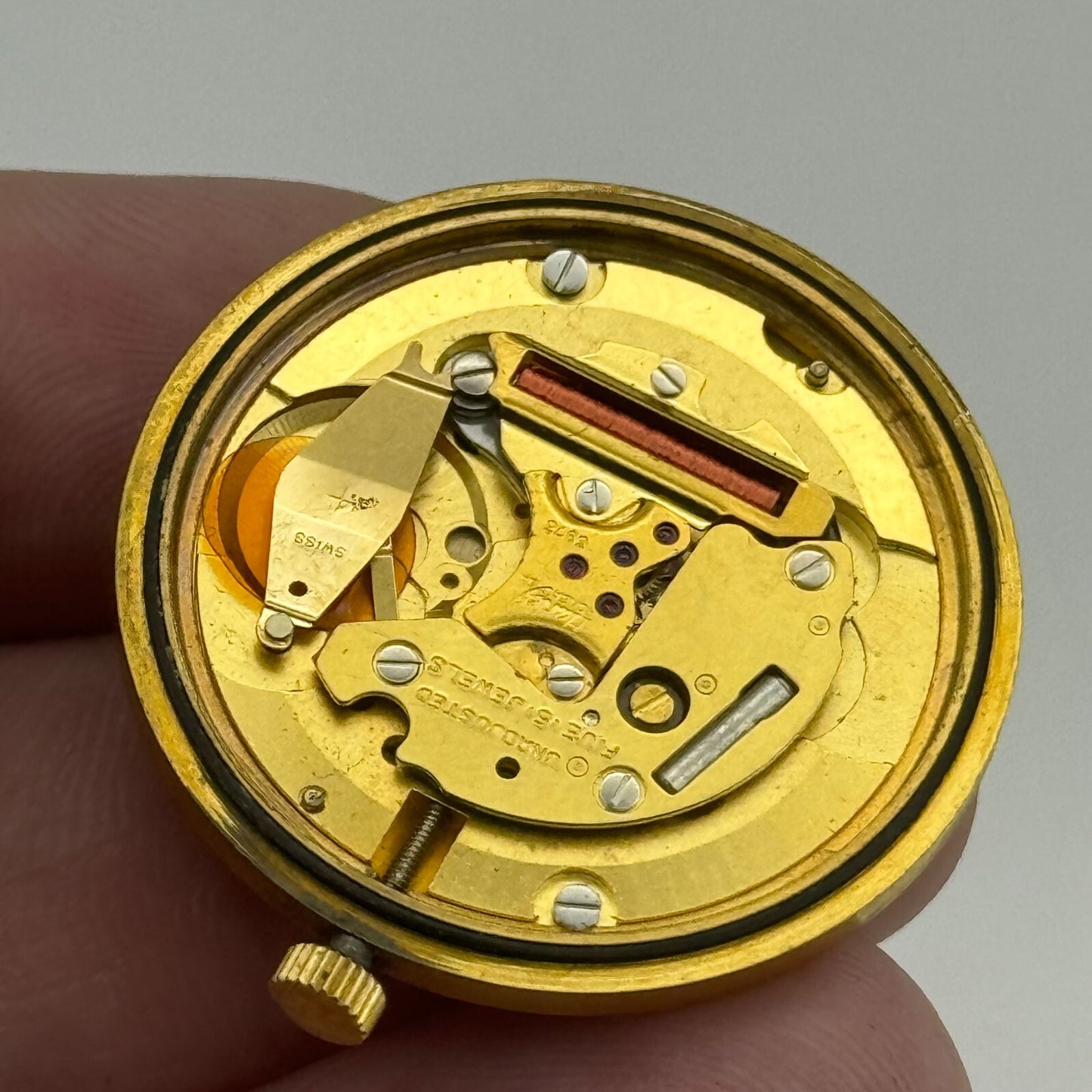 31.1mm Men’s Uno Harley Ronda 3873 Quartz Watch Movement Vintage PARTS SPARES