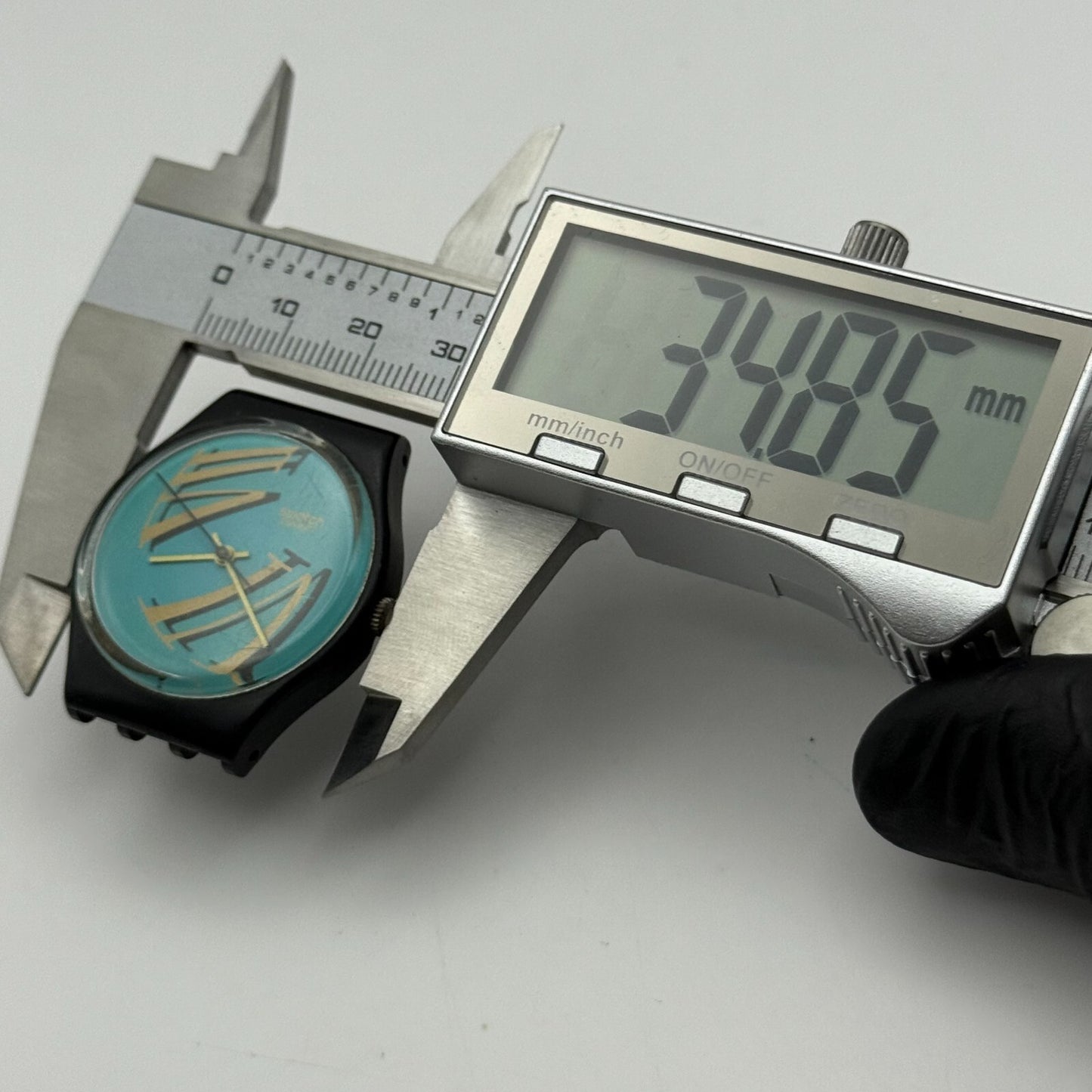 33mm Vintage 1989 Swatch GB125 Figueras Watch UNTESTED PARTS REPAIR