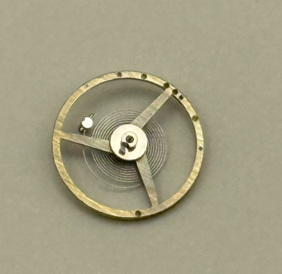 FEF 6670 6677Balance Wheel Complete And Spring 1817 M Watch Movement Parts NOS