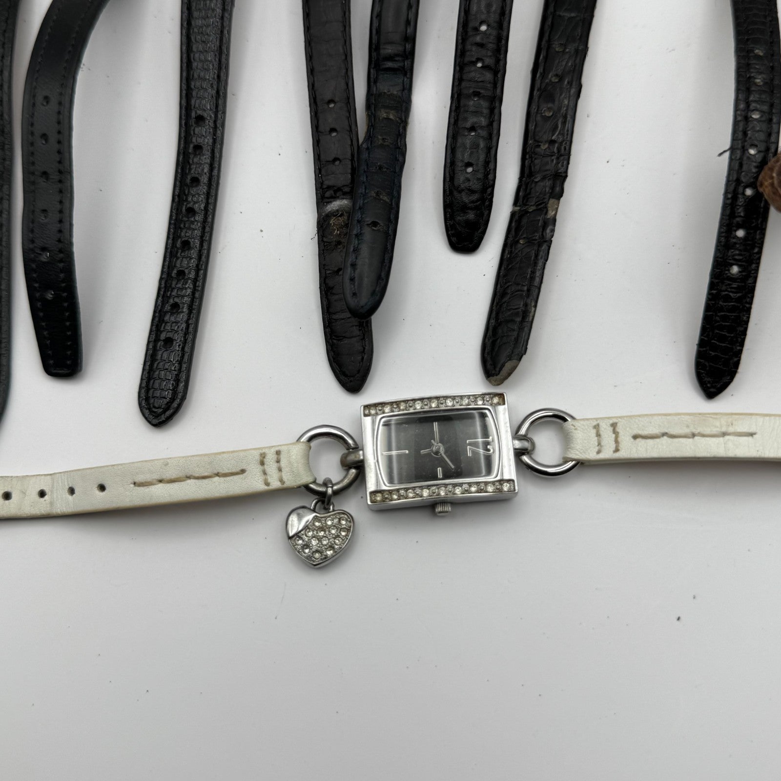 Bundle Of 15 Quartz Watches Job Lot Modern / Vintage Untested Parts / Repair