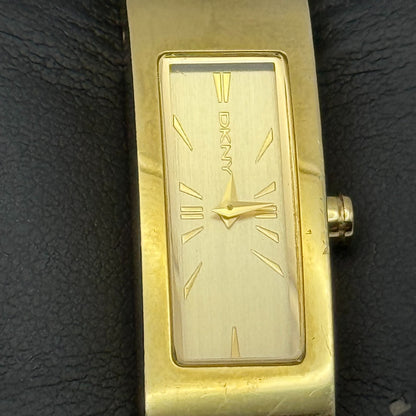 12mm Working Ladies Gold Plated DKNY NY-3814 Quartz Rectangle Watch 5.5 Inches