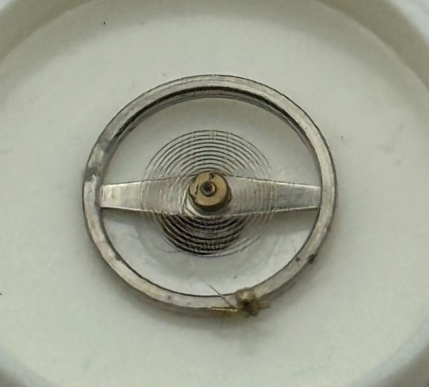 CRIS 440 Balance Wheel Complete And Spring 6 3/4''' 974 M Watch Movement Parts 
