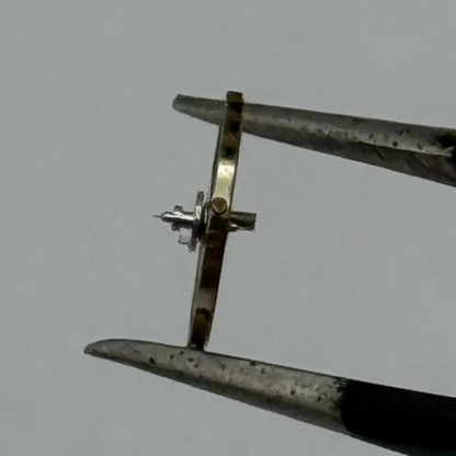 ETA 2412 Balance Wheel Complete And Spring 6 3/4’’’ 1257 M Watch Movement Parts