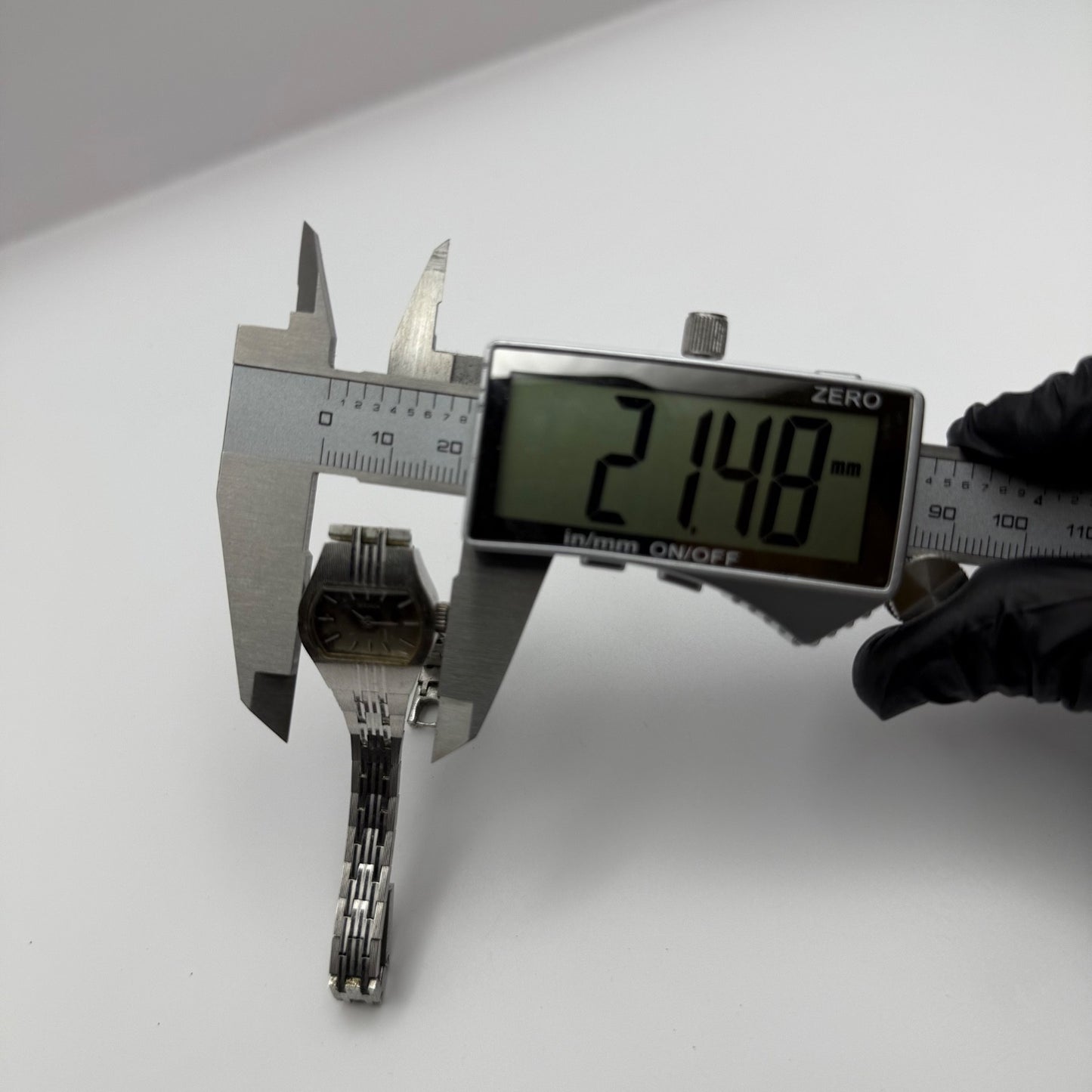 20mm Vintage Sekonda 17 Jewels USSR Soviet Manual Wind Watch PARTS / REPAIR