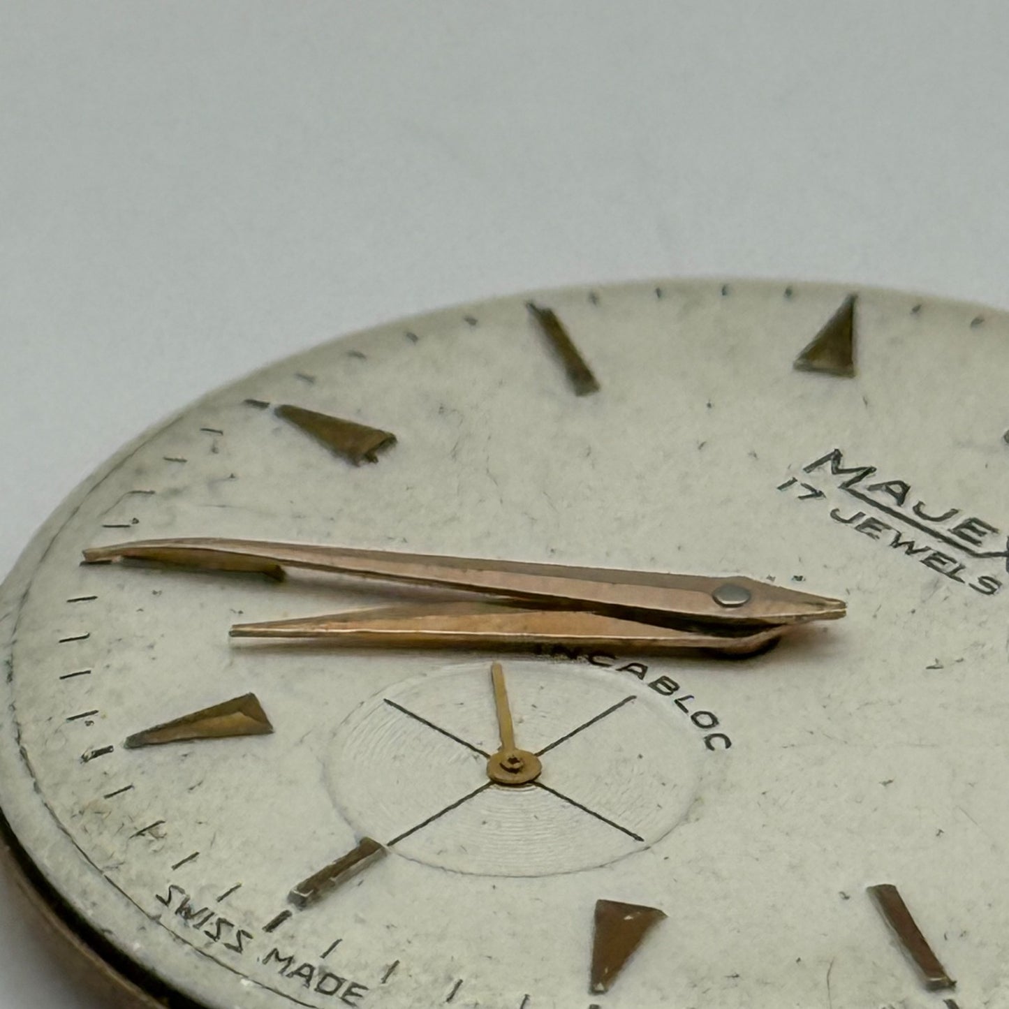 Majex Peseux 320 Watch Movement Manual Wind Vintage Swiss Parts Repair 30.9mm
