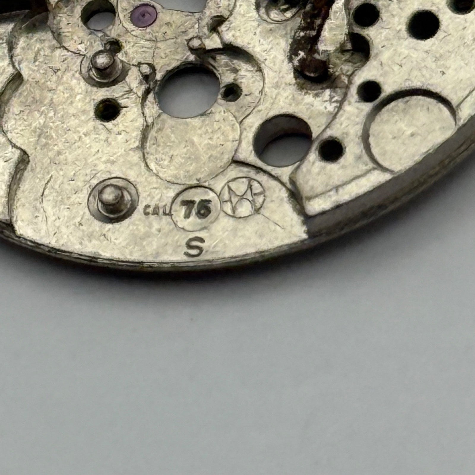 Hamilton 75 British Military Watch Movement Incomplete Vintage Parts 25.9mm