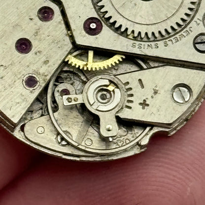 23.7mm Mens Peseux 320 Manual Wind 17 Jewels Watch Movement PARTS REPAIR SPARES