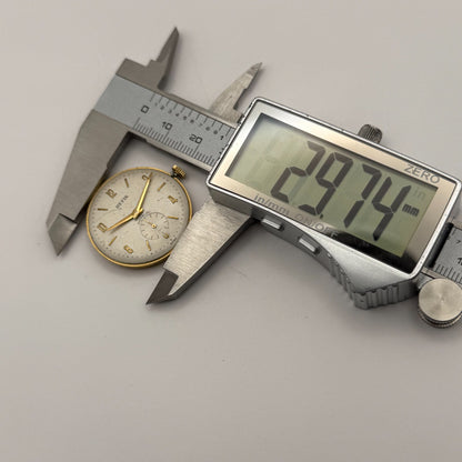 FHF 81 Watch Movement Running Hefik Manual Wind Vintage Swiss Parts 29.7mm