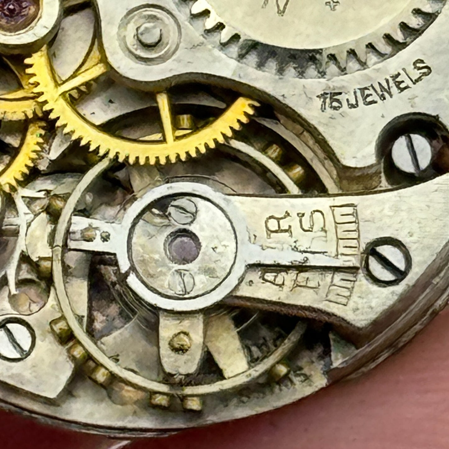 23.6mm Buren Dawsons LTD Dunedin Manual Wind Watch Movement Swiss Vintage PARTS