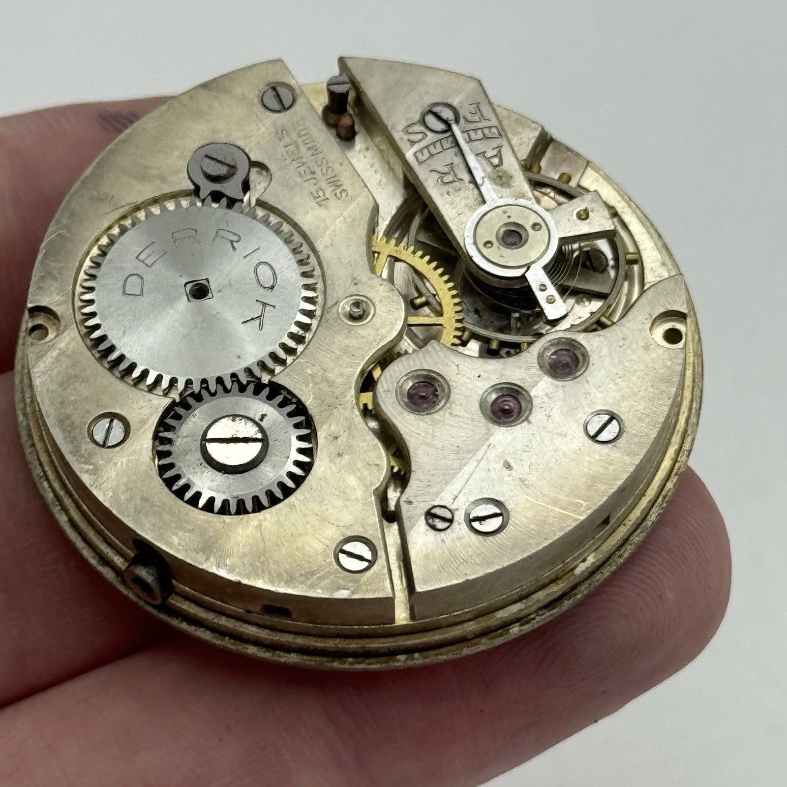 43mm Derrick 15 Jewels Swiss Vintage Hunter Pocket Watch Movement PARTS REPAIR