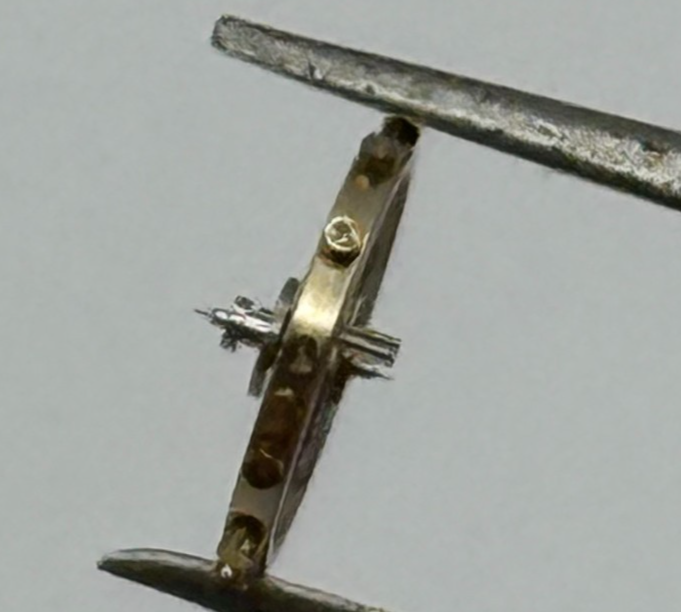 FEF 6600 Balance Wheel Complete And Spring 1181 M Watch Movement Parts NOS