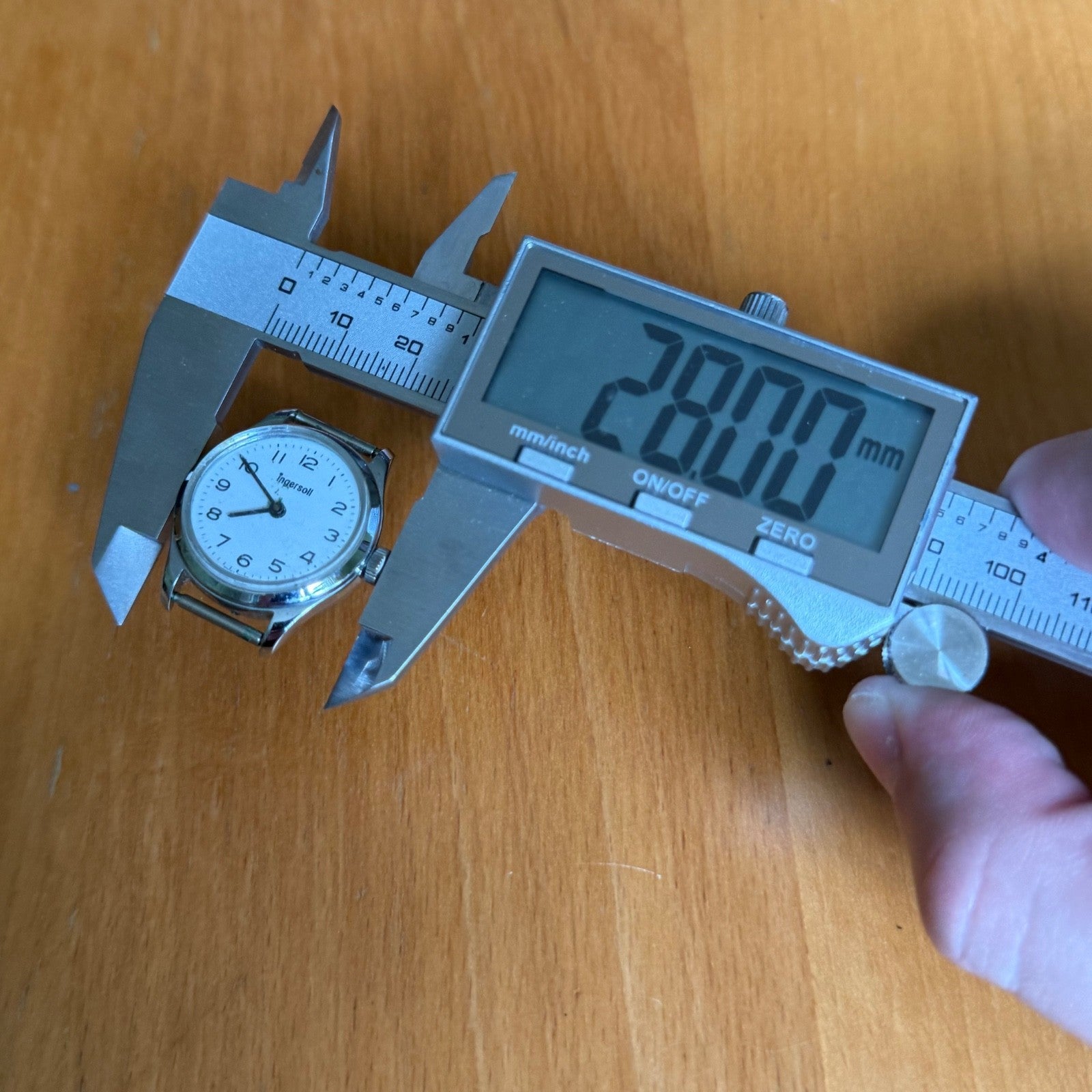 25mm Running Vintage Ingersoll White Dial Swiss Manual Wind Watch PARTS / REPAIR