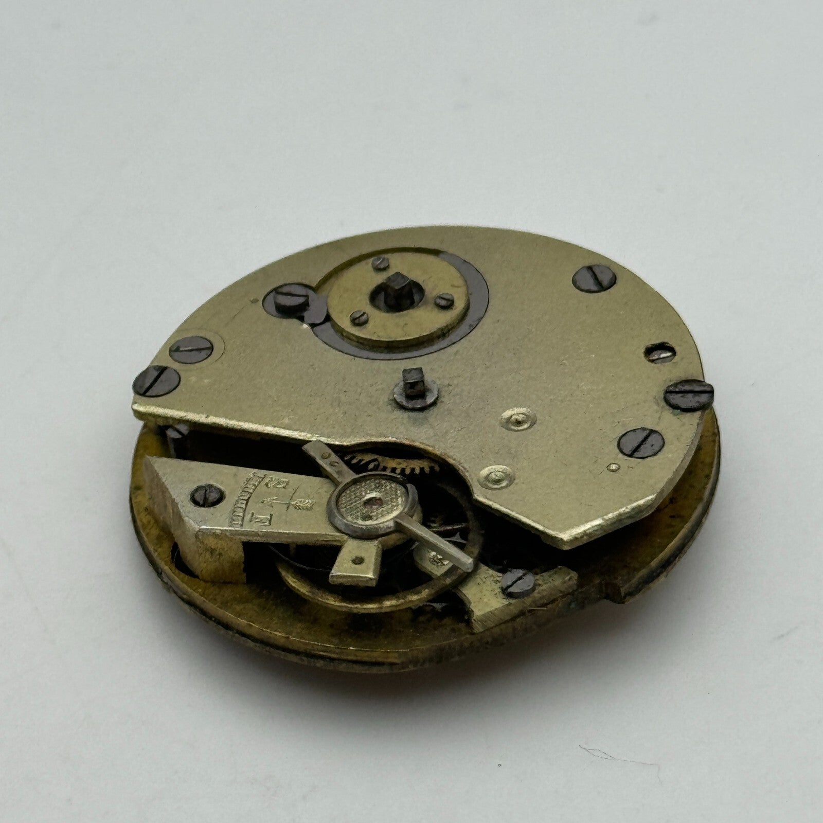 35.4mm Antique Unidentified Key Wound Pocket Watch Movement PARTS REPAIR SPARES