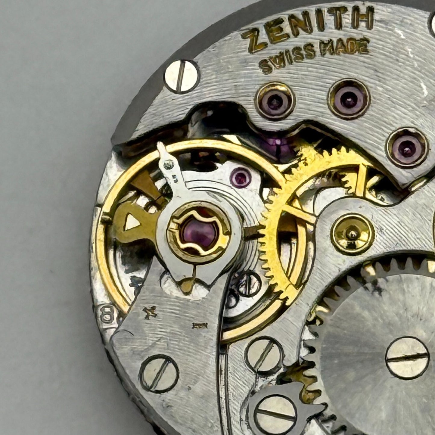19.6mm Vintage Zenith 88 Swiss Made Manual Wind Watch Movement PARTS REPAIR