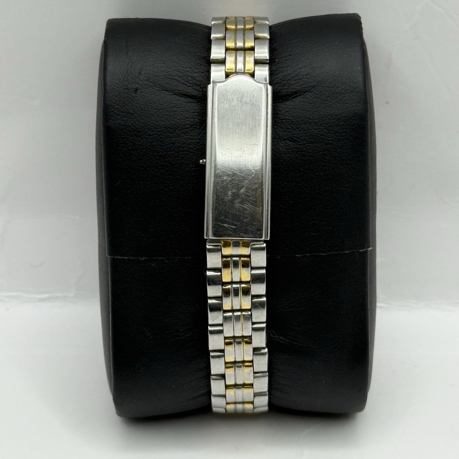 26mm Working Ladies Lorus V782-X113 Two Tone Date Dial Quartz Watch 6 Inches