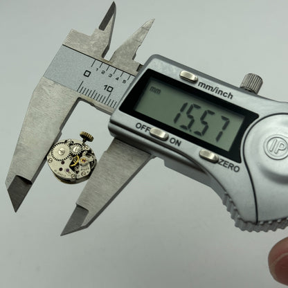 13mm Ladies Anker PUW 1075 Manual Wind Watch Movement 21600 Swiss Vintage PARTS