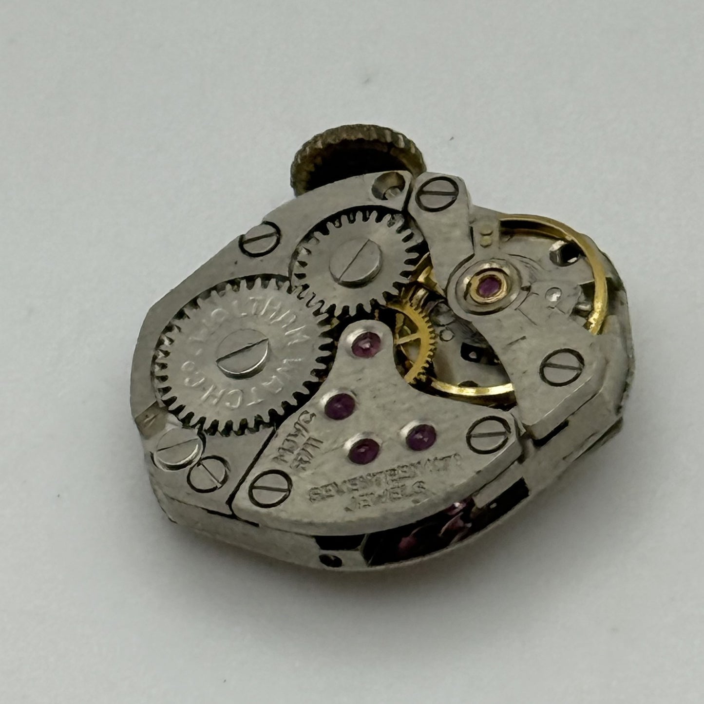 15.3mm Vintage Waltham MJWC R711 Manual Wind Watch Movement PARTS REPAIR