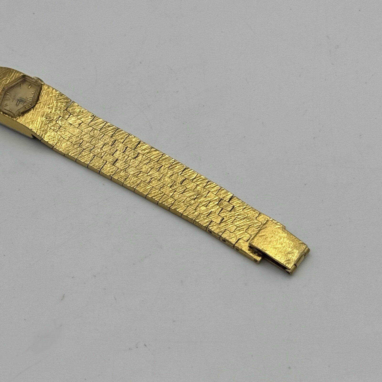 15mm Ladies Manual Wind Limit Gold Plated Swiss Watch NON WORKING