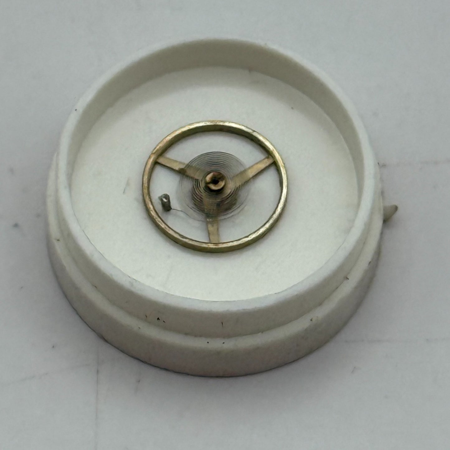FEF 370 Balance Wheel Complete And Spring Inca Renata 1169 Watch Movement Parts 