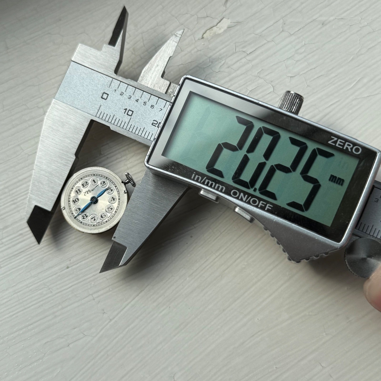 22mm Vintage Elco Bullseye Silver Ring Dial Manual Wind Watch PARTS / REPAIR