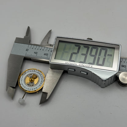 ETA 955.412 Watch Movement Running Quartz Tag Heuer 4.92 Parts Repair 23.9mm