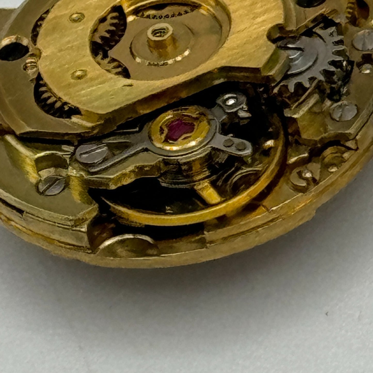 17.4mm Running Bulova 7BLACD Automatic Ladies Watch Movement Swiss Vintage PARTS