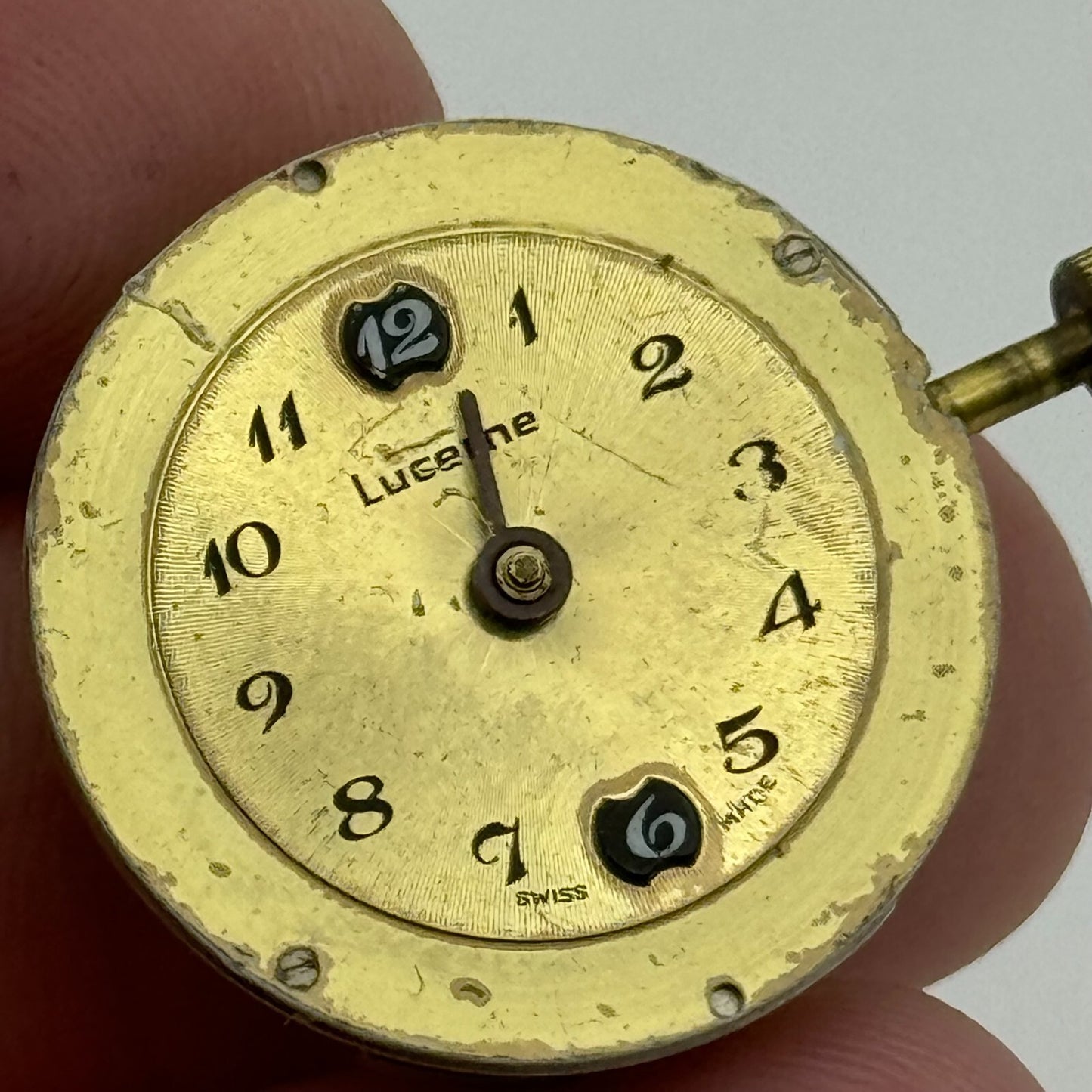 23.6mm Lucerne Basis Watch ZZ Manual Wind Swiss Watch Movement Vintage PARTS