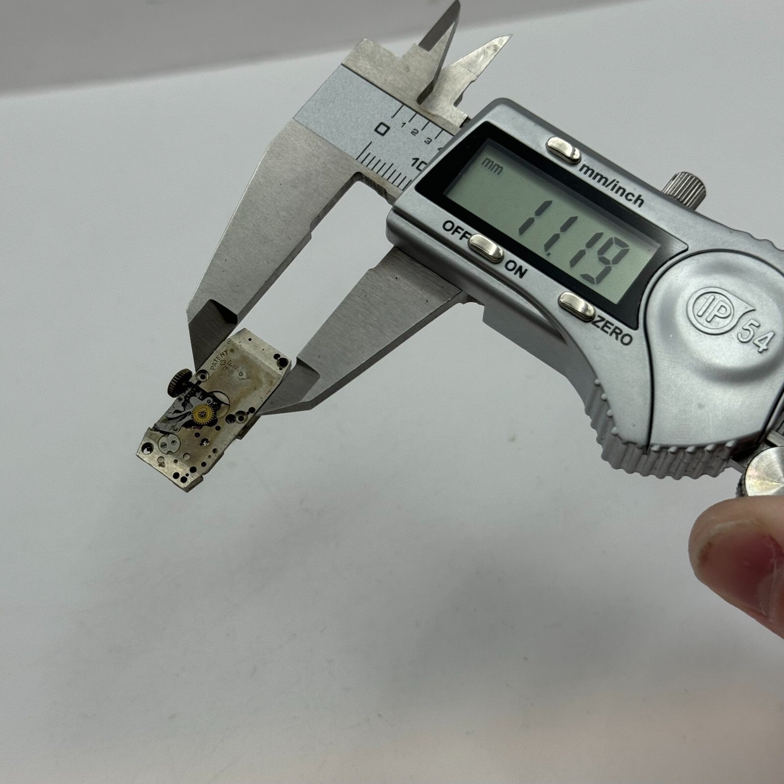 11.2mm FHF 52 Tank Watch Movement Manual Wind Swiss Made 15 Jewels PARTS SPARES