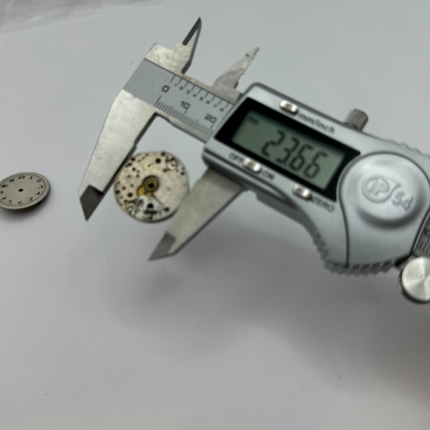 23.6mm FHF 1 Manual Wind 15 Jewels Watch Movement Swiss Vintage PARTS REPAIR