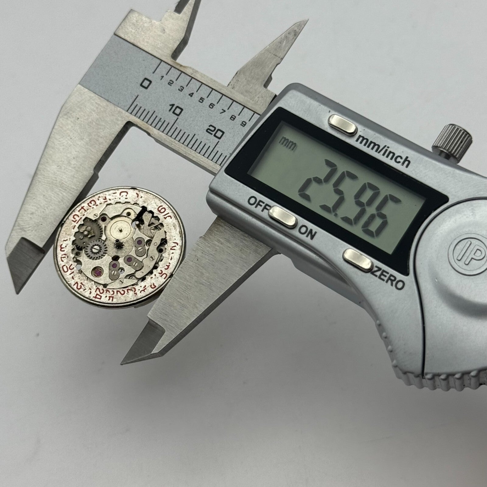 25.9mm Men's FHF 73-4N Swiss Manual Wind 23 Jewels Watch Movement PARTS REPAIR